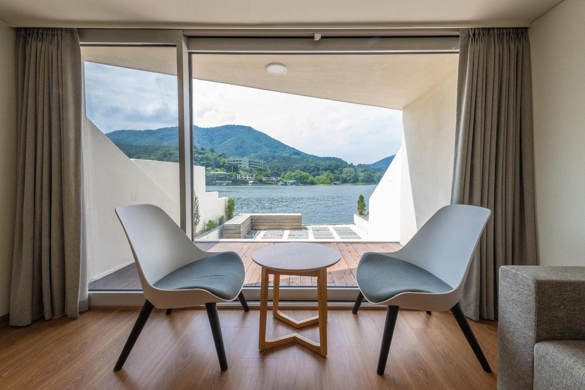 Gapyeong Suiteian Hotel&Resort Exteriér fotografie