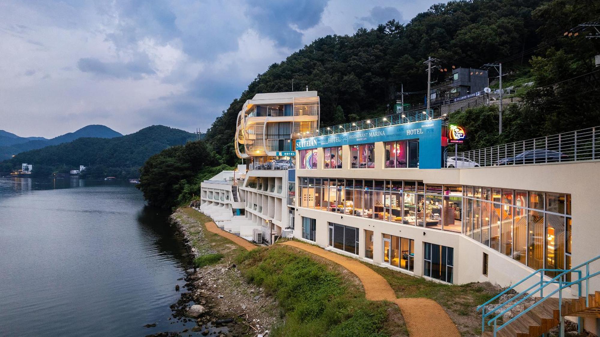 Gapyeong Suiteian Hotel&Resort Exteriér fotografie