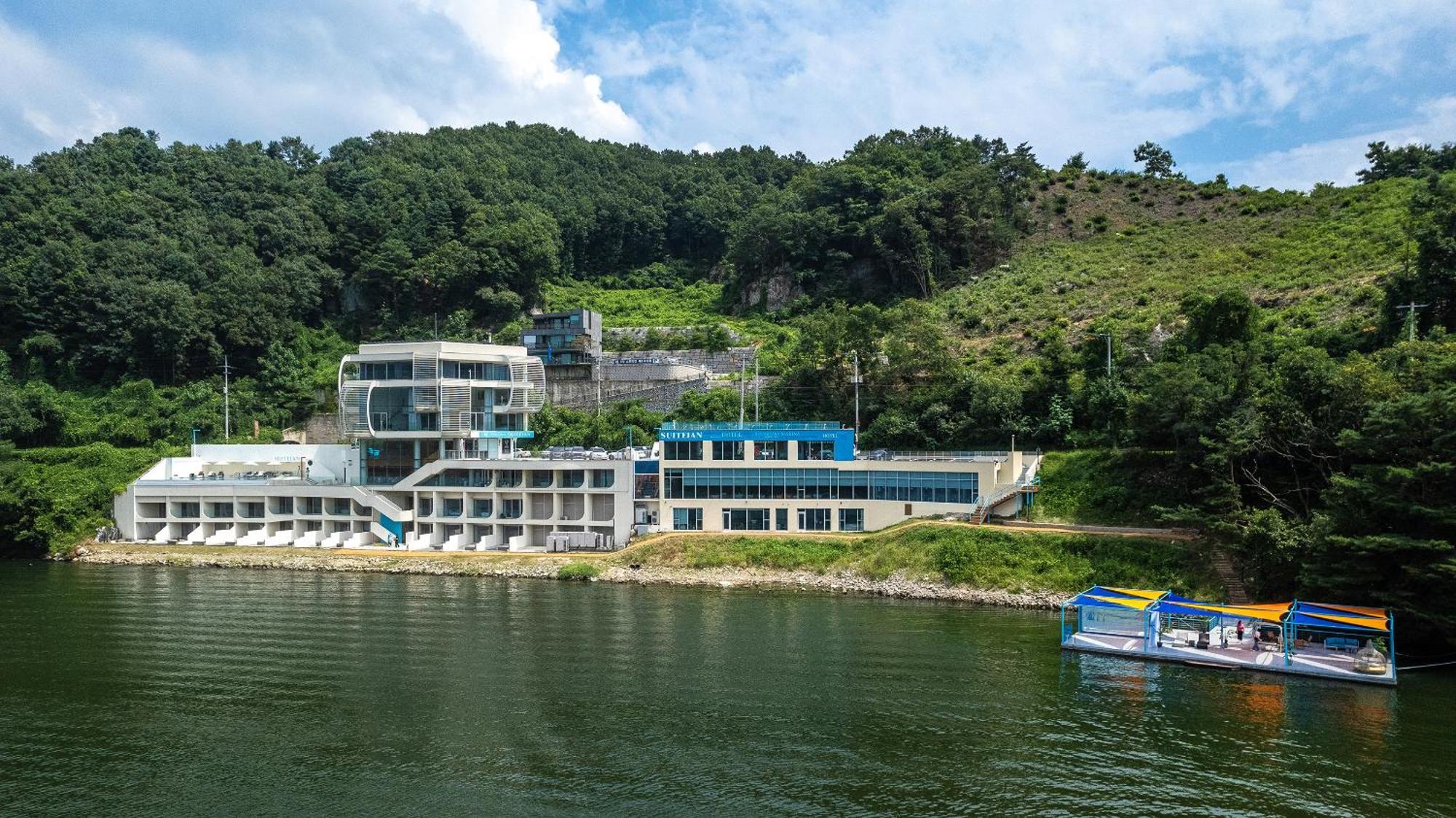 Gapyeong Suiteian Hotel&Resort Exteriér fotografie